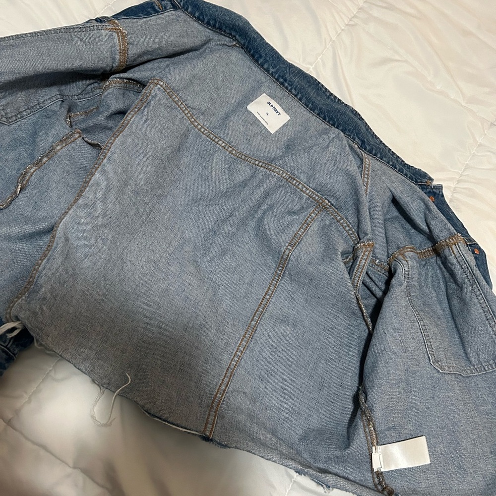 Cropped denim jacket π§₯π§₯π§₯ππππππ - Picture 6 of 8